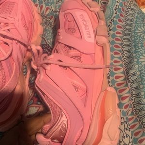 Pink Track Runner!